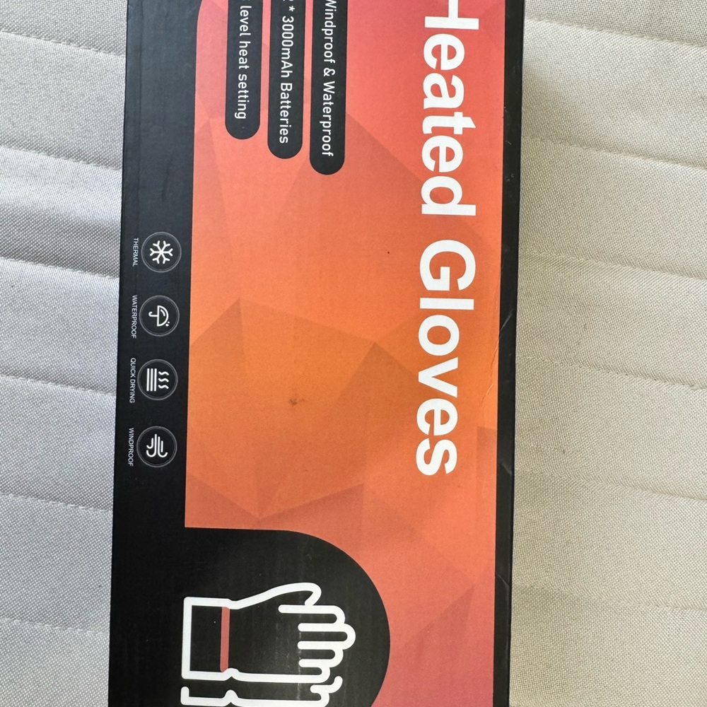 Heated Gloves - Waterproof and Windproof